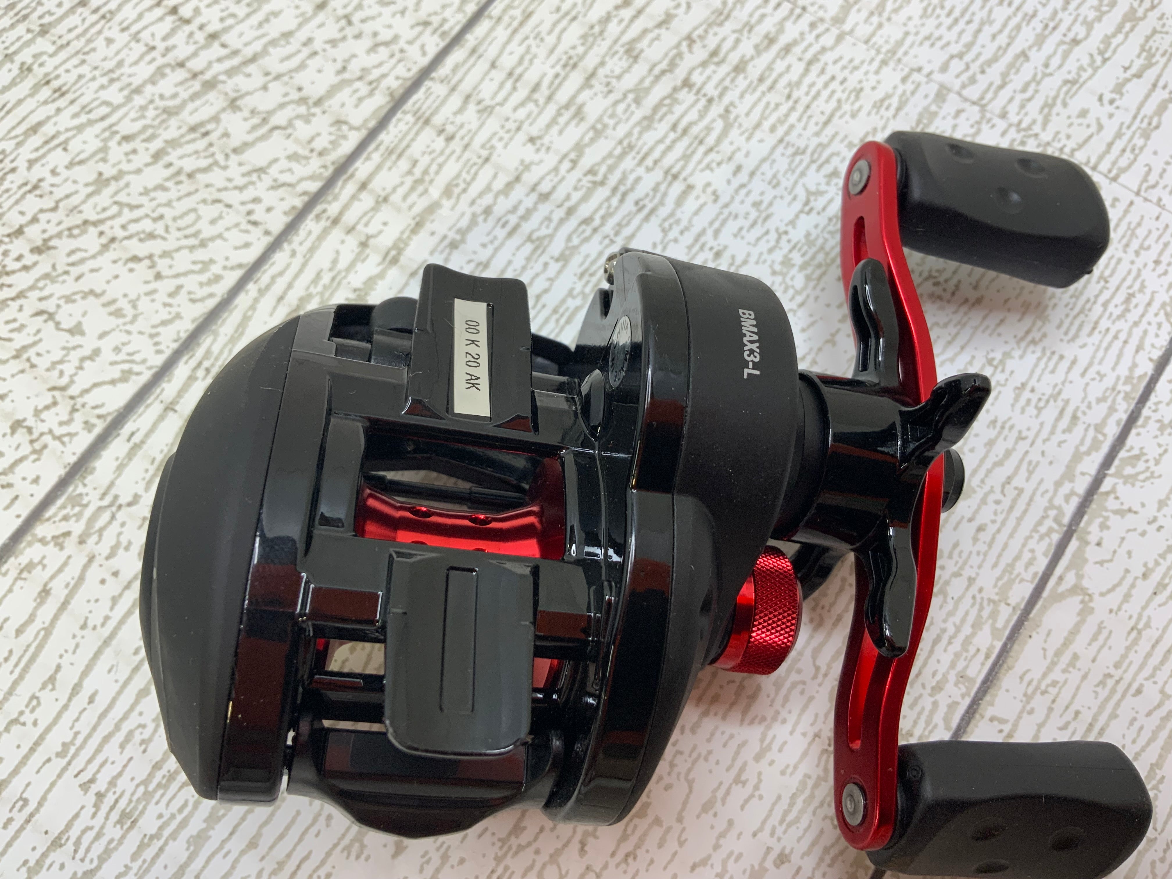 Abu Garcia Black Max & Max X Low Profile Baitcast Fishing Reel (Left Handed) (7953815372014)